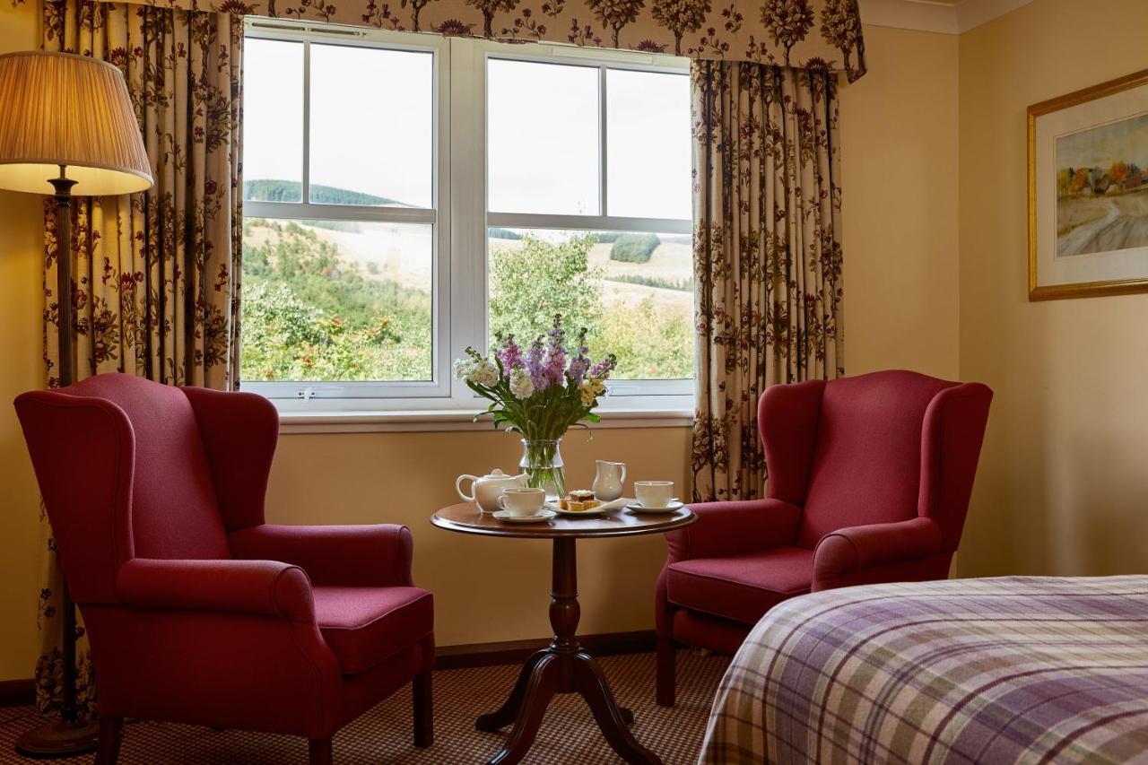 Macdonald Cardrona Hotel, Golf & Spa Peebles Exteriör bild