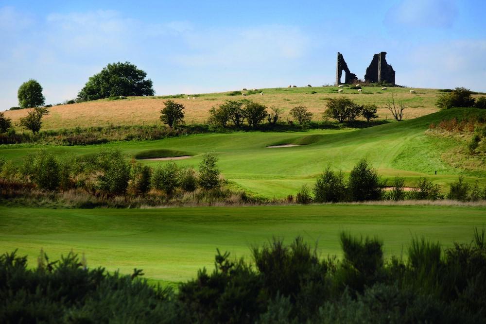 Macdonald Cardrona Hotel, Golf & Spa Peebles Exteriör bild